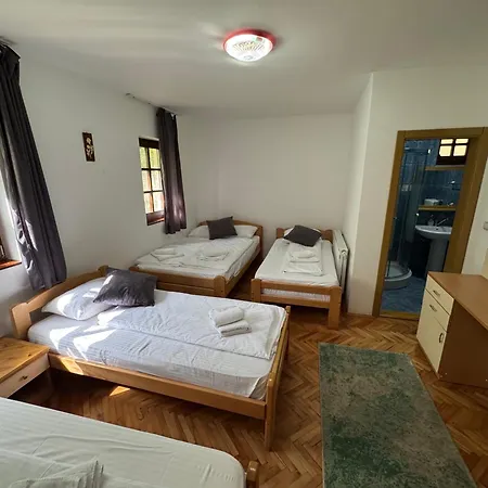 Lisine Ribnjak Апартаменты