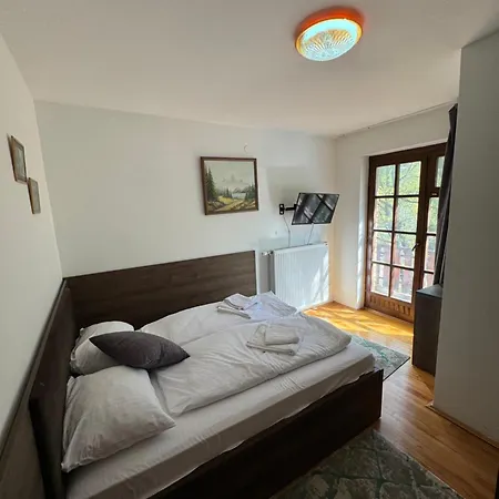 Lisine Ribnjak * Деспотовац